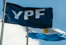 YPF: Suspenden temporalmente el fallo que ordena entregar acciones