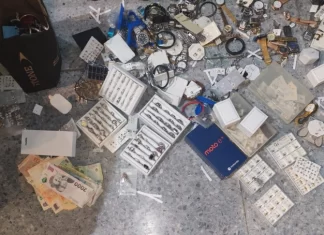 Dos menores fueron detenidos por intentar robar en una conocida joyería
