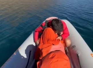 Luego del incidente de los turistas, multaron al prestador que alquiló el kayak