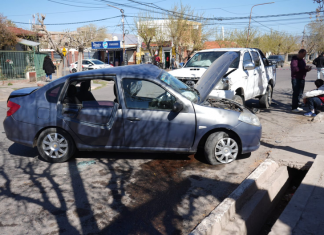 Rawson: un fuerte choque dejó a dos niñas y dos adultos heridos