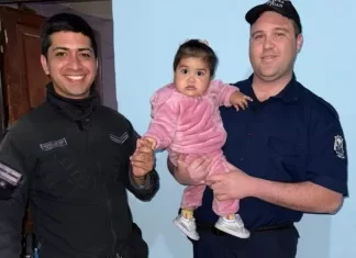 Albardón: dos policías le salvaron la vida a una bebe de 9 meses