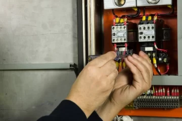 Riesgo-electrico-min-360x240