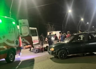 Pocito: un motociclista resultó herido luego de un fuerte choque