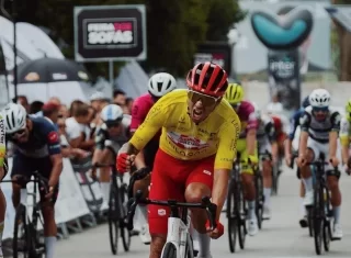 Nico Tivani brilla en Portugal
