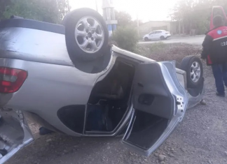 Un conductor volcó cerca de la Ruta 40