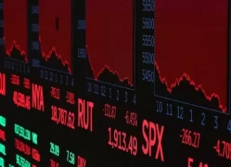 El dólar oficial llegó a $1450 y el riesgo país supera los 1200 puntos