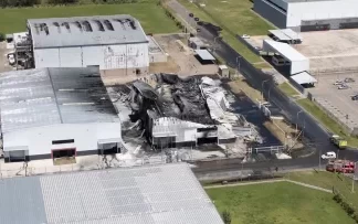 Ezeiza: comenzaron las pericias para averiguar el origen del incendio y explosión del viernes pasado