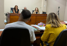 Comenzó el juicio contra el hombre acusado de abusar de su ex pareja e hijastra