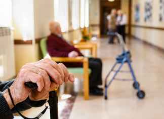 Clausuraron dos geriátricos clandestinos en la provincia