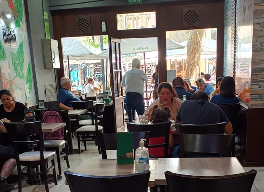 Los gastronómicos abandonan el centro a causa de los aumentos en alquileres