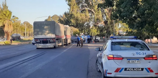 Dos choques simultáneos generaron caos en Ruta 20