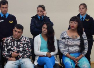 Rebajaron la imputación de dos implicados y sobreseyeron a otra en el caso del hombre quemado en la Terminal