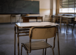 Una madre denunció que su hija fue maltratada en el colegio