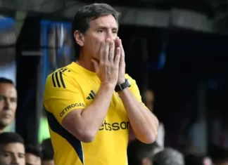 Claudio Úbeda dejó de ser el DT de Boca Juniors