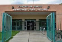 Chimbas: policías le salvaron la vida a un bebé que se atragantó con leche