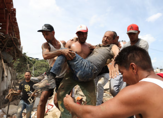 Venezuela: ya son casi 600 las víctimas fatales del doble terremoto