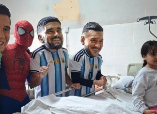 Messi, De Paul y el Dibu visitaron a los niños internados en el Marcial Quiroga