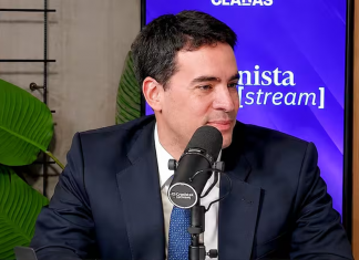 El vocero presidencial aseguró que el dólar podría llegar a $1800