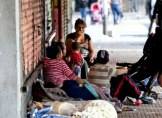 Casi el 40% de niños y adolescentes argentinos tienen dificultad para acceder a ropa y calzado