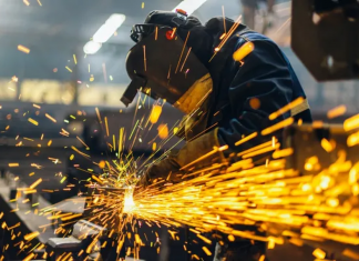 La metalurgia volvió a caer 6,1% y seis de cada diez máquinas están paradas
