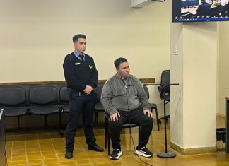 Un cabo es investigado por robar cubiertas propiedad de la Policía
